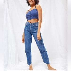 AE Relaxed Mom Jeans Dark Dreams, High Rise, size 00 24W Lightly‎ Distressed NWT